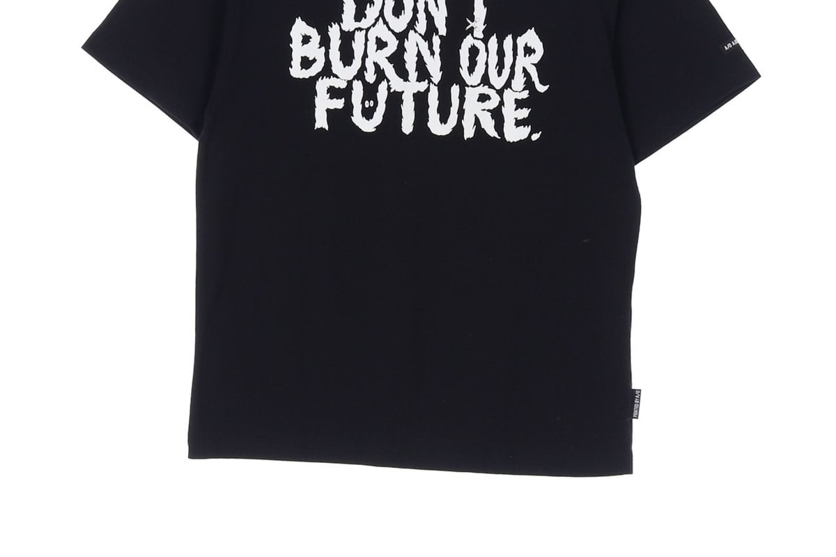 아조바이아조 블랙 DON'T BURN 반팔 티셔츠 상세 이미지 3