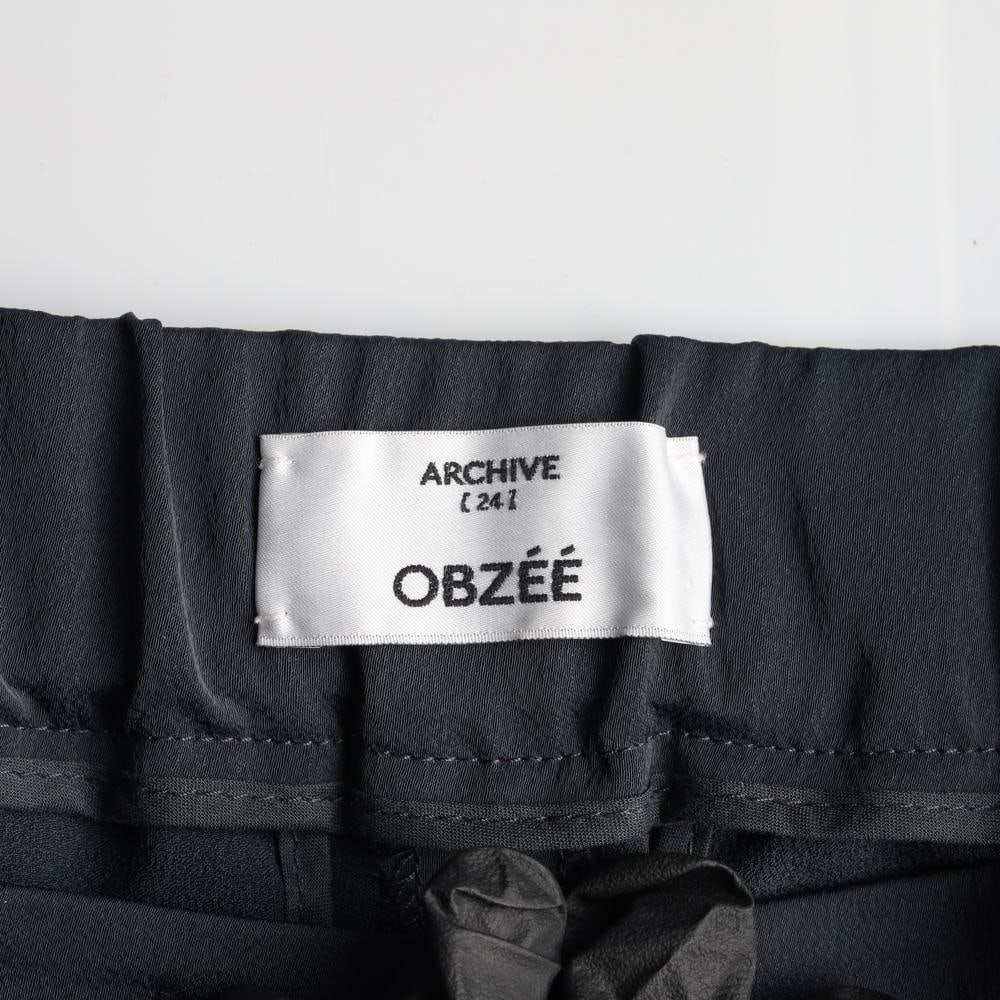 오브제 22FW 다크그레이 핀턱 뒷밴딩 와이드 슬랙스 팬츠 이미지 6