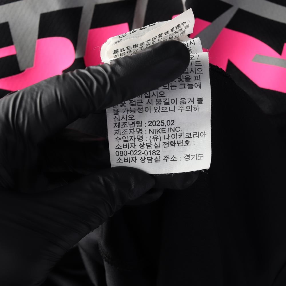 나이키 블랙 드라이핏 브이넥 러닝탑 반팔 티셔츠 이미지 7