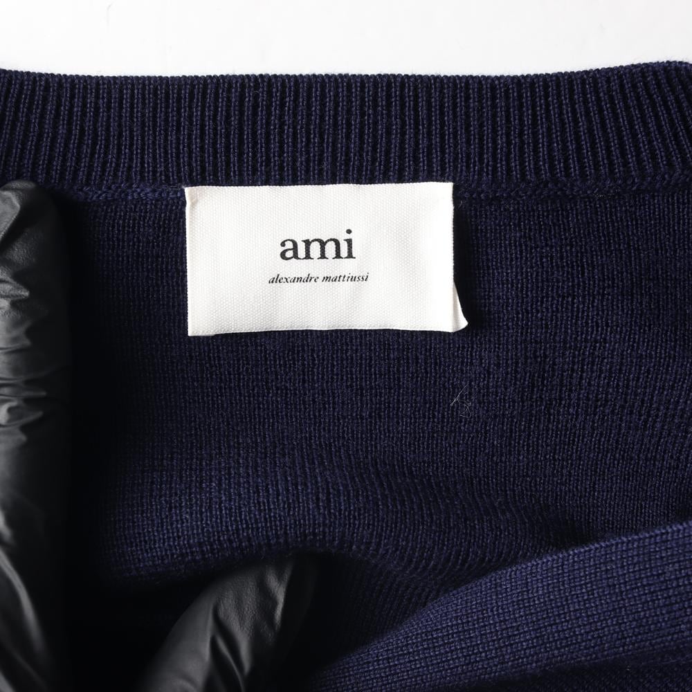 ami아미 23FW 울100% 네이비 로고 브이넥 숏 니트 가디건 상세 이미지 6