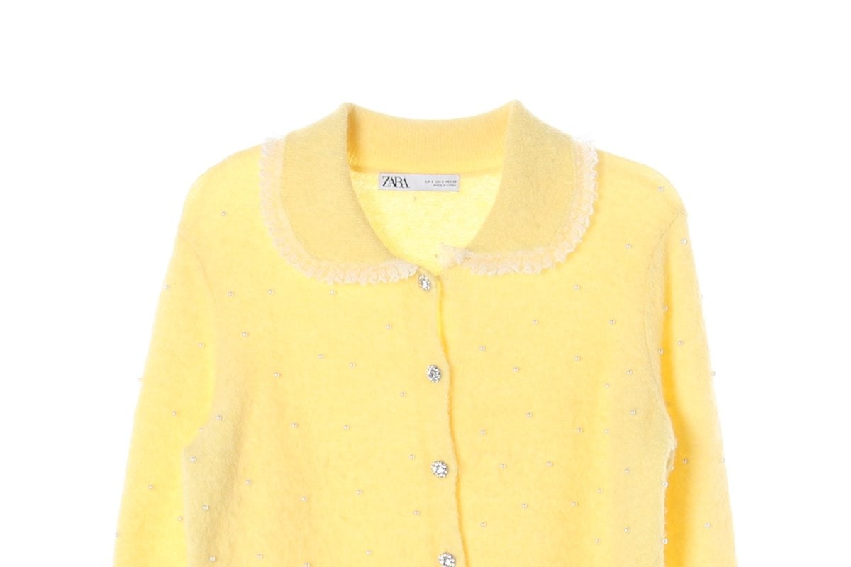 자라 옐로우 진주 장식 큐빅 버튼 레이스 카라 가디건 이미지 3