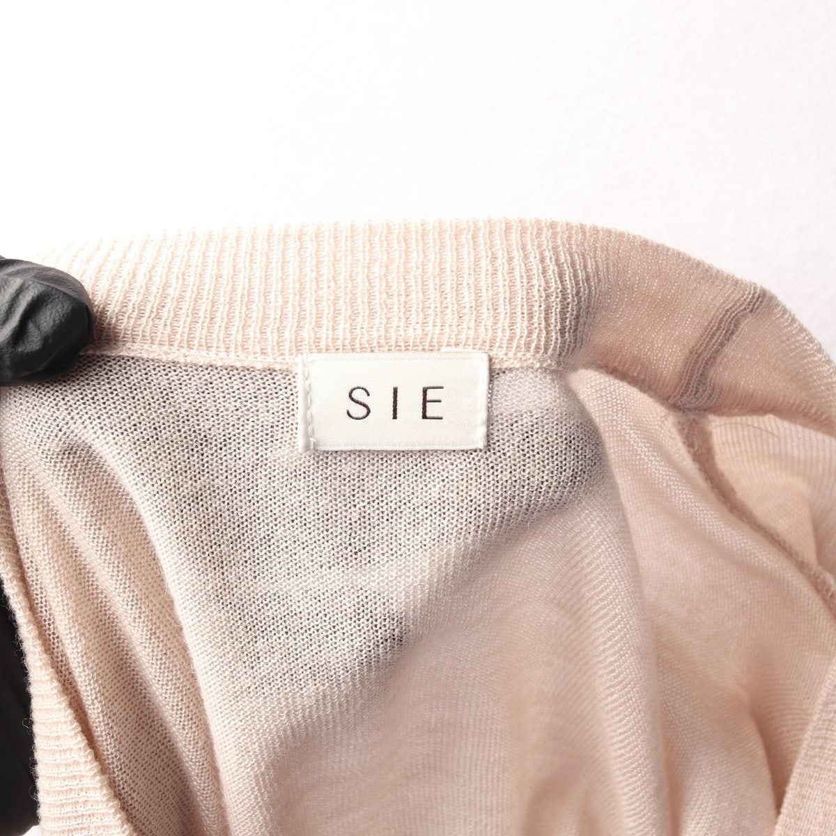 SIE 시에 베이지 텐셀 울 브이넥 루즈핏 가디건 이미지 6