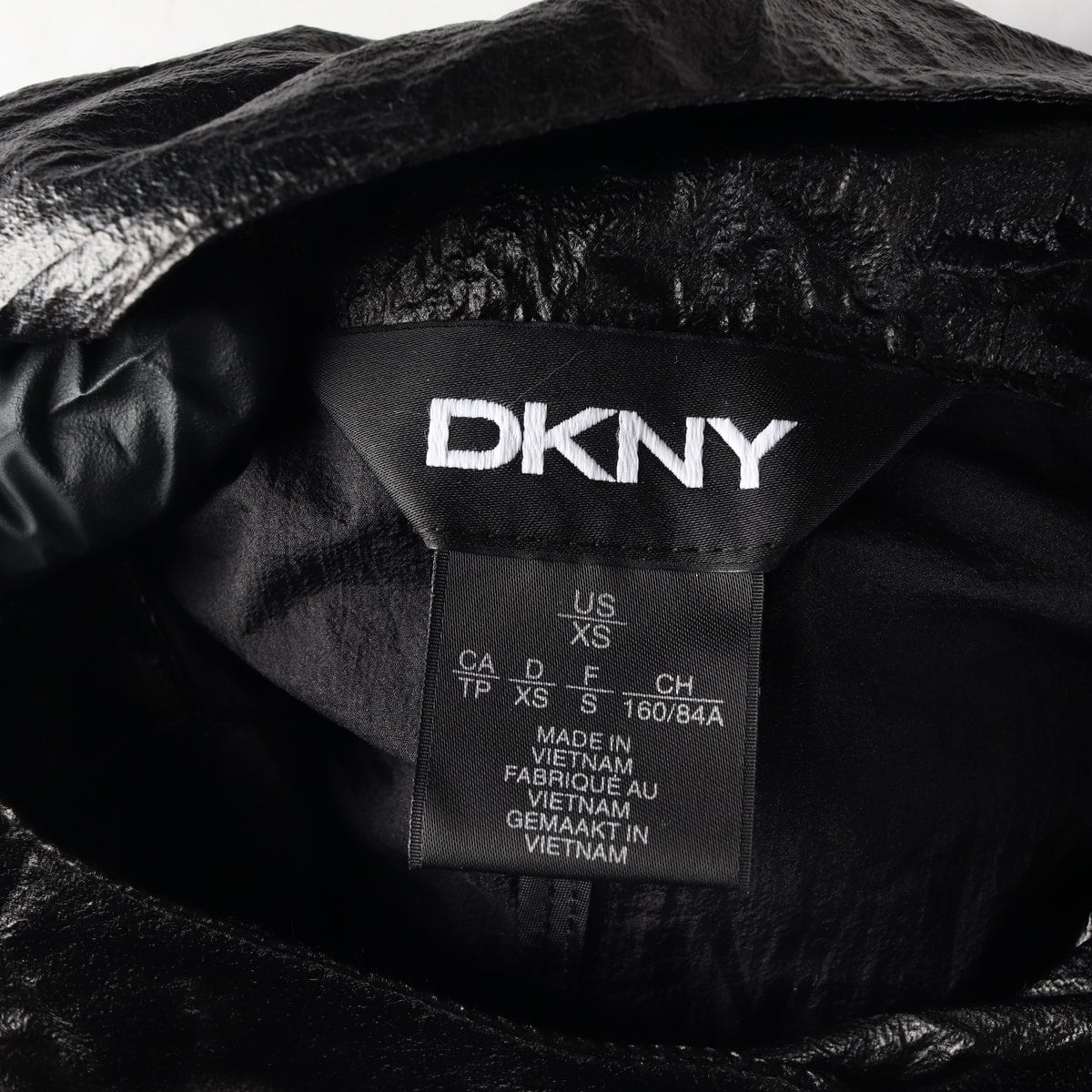 DKNY 디케이앤와이 글로시 블랙 프쉬테일 롱  바람막이 점퍼 XS 상세 이미지 6
