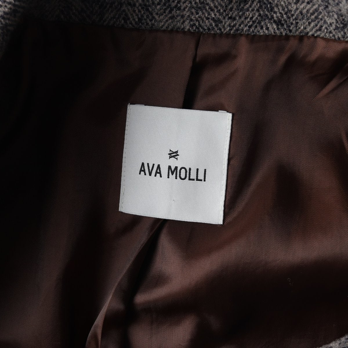 AVA MOLLI 아바몰리 헤링본 팬시  쓰리버튼 울 자켓 재킷 하프 코트 이미지 6