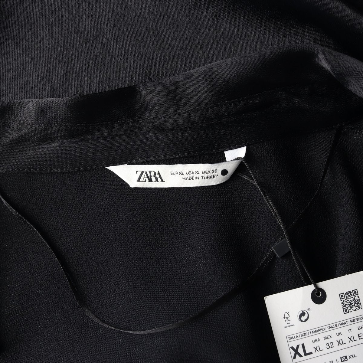 (새상품)ZARA 자라 블랙 새틴 셔링 브이넥 셔츠  이미지 5