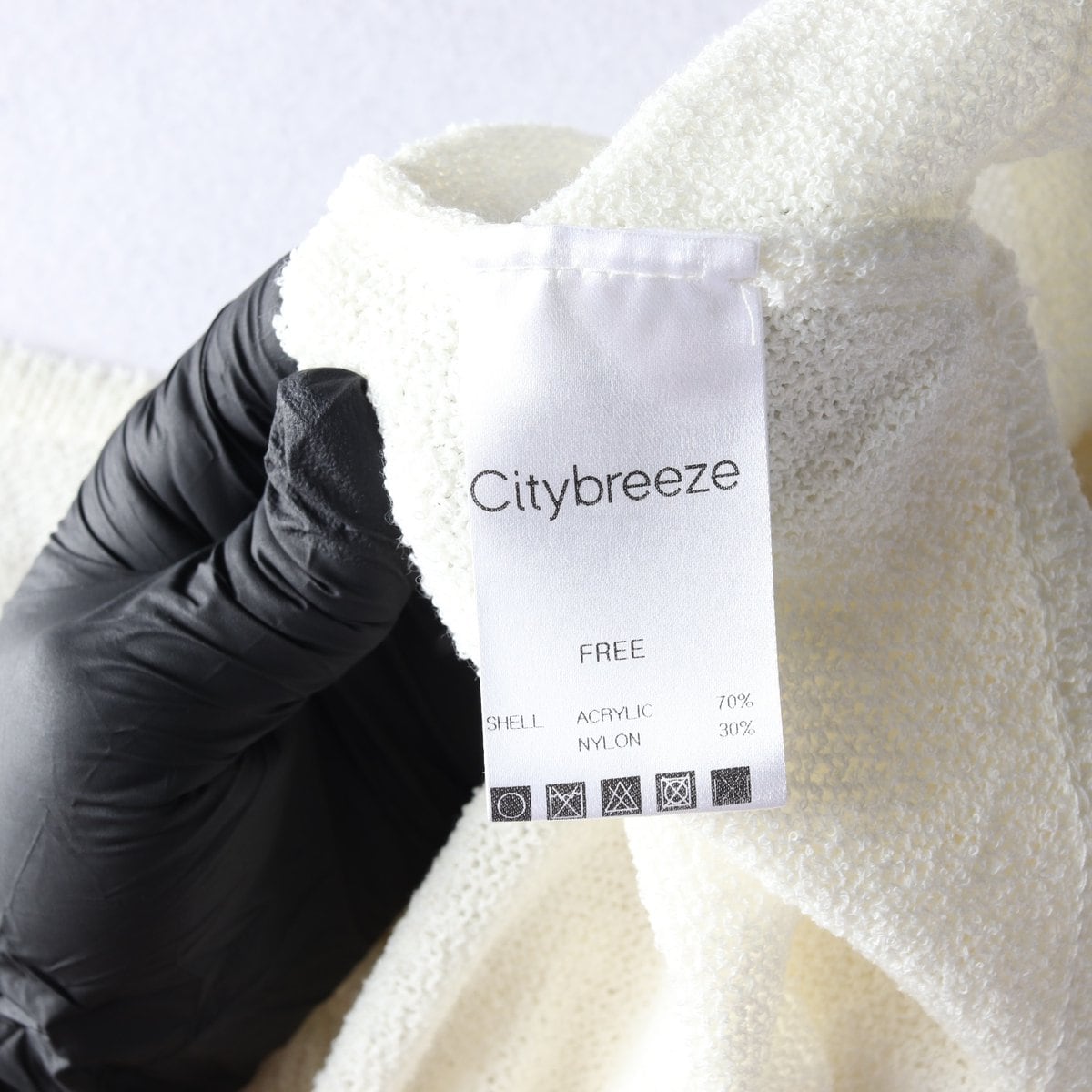 시티브리즈 23FW 화이트 로고 볼레로 크롭 긴팔 가디건  상세 이미지 6