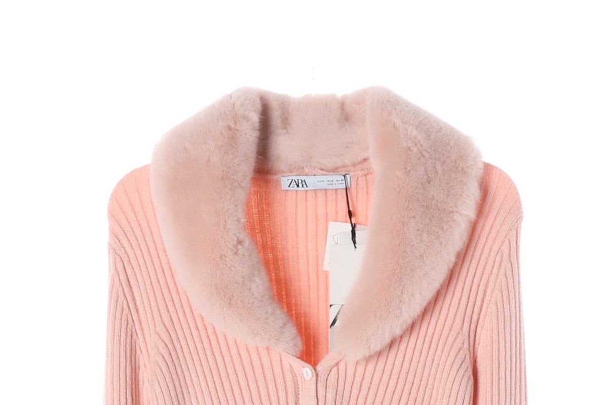 (새상품)ZARA 자라 핑크 퍼 숄 카라 골지 숏 가디건 M 상세 이미지 3