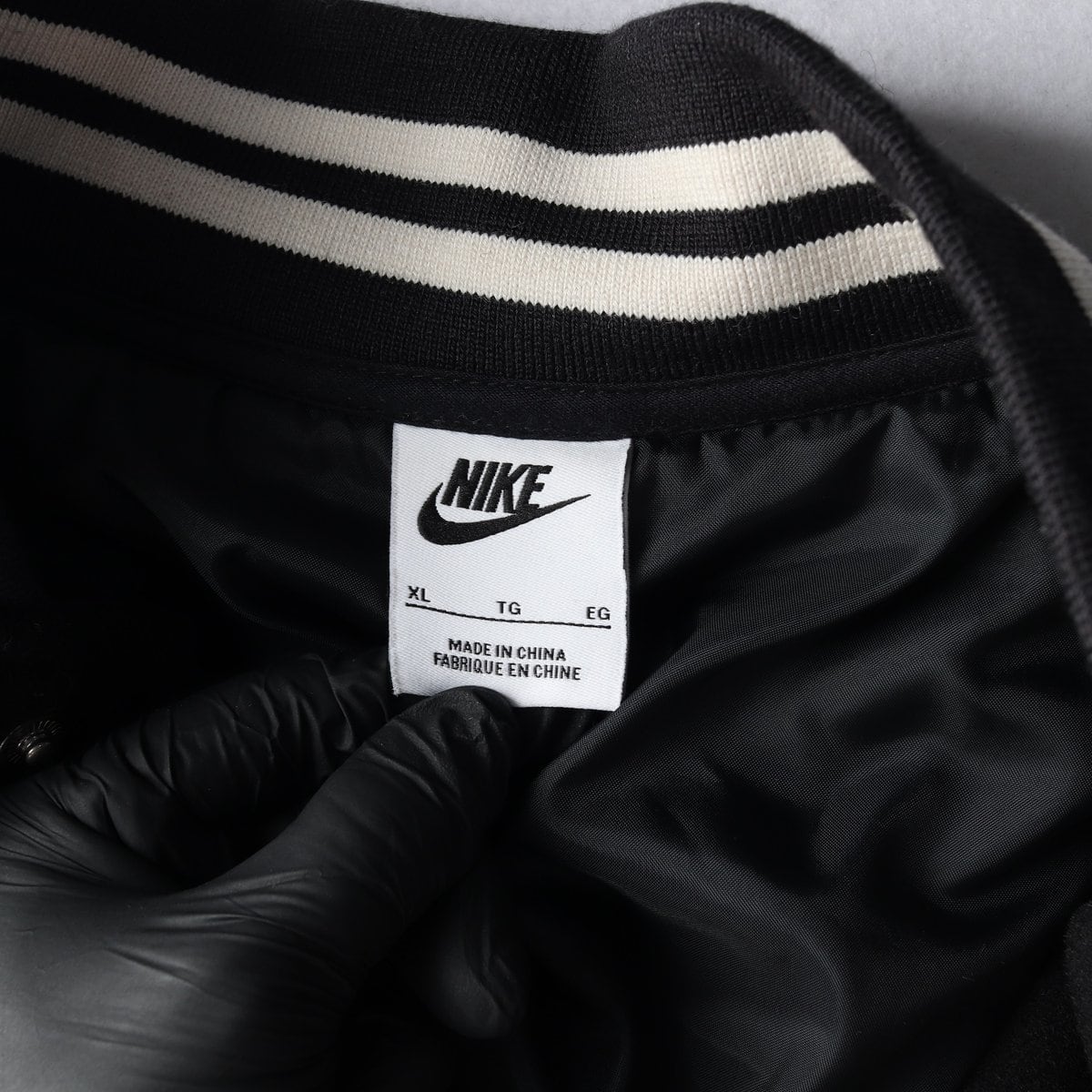 나이키 22FW 블랙 NSW 어센틱 바시티 자켓 울 재킷 블루종 점퍼 XL
 상세 이미지 6