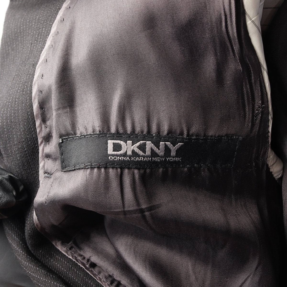 DKNY 디케이앤와이 소매 로고 블랙 울 자켓  블레이저 재킷  상세 이미지 5