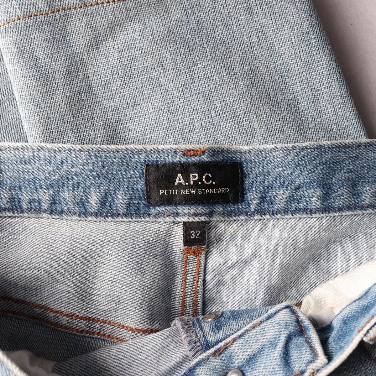 APC 아페쎄 W32 연청 데님 청바지 상세 이미지 6