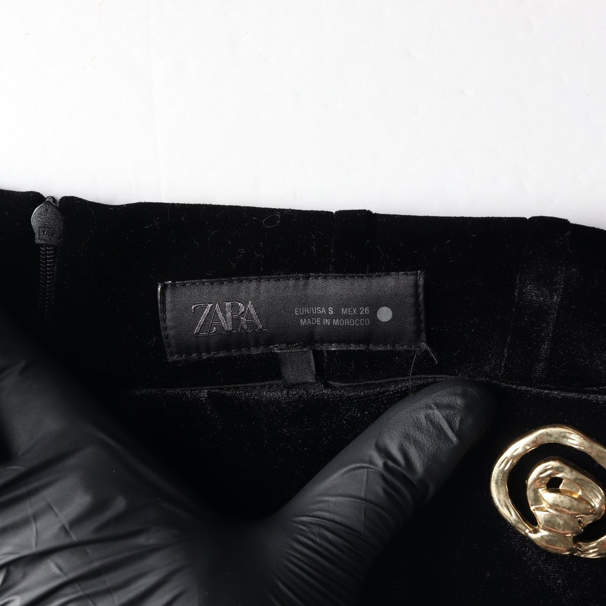 (새상품)ZARA 자라 블랙 벨벳 단추 포인트 롱 스커트 치마 S 이미지 6