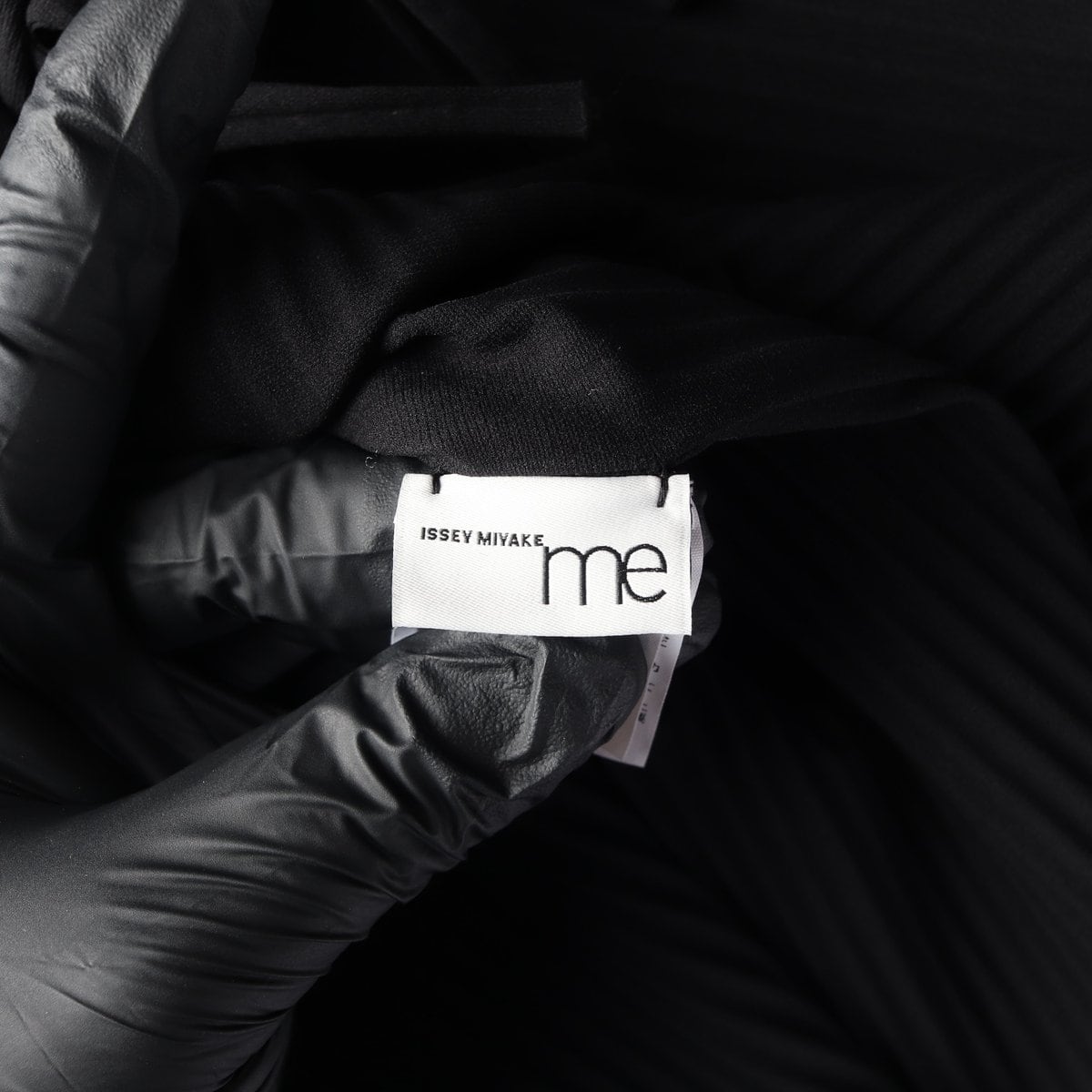 미 이세이 미야케 블랙 플리츠 프린지 반팔 티셔츠 오버핏 블라우스 상세 이미지 5