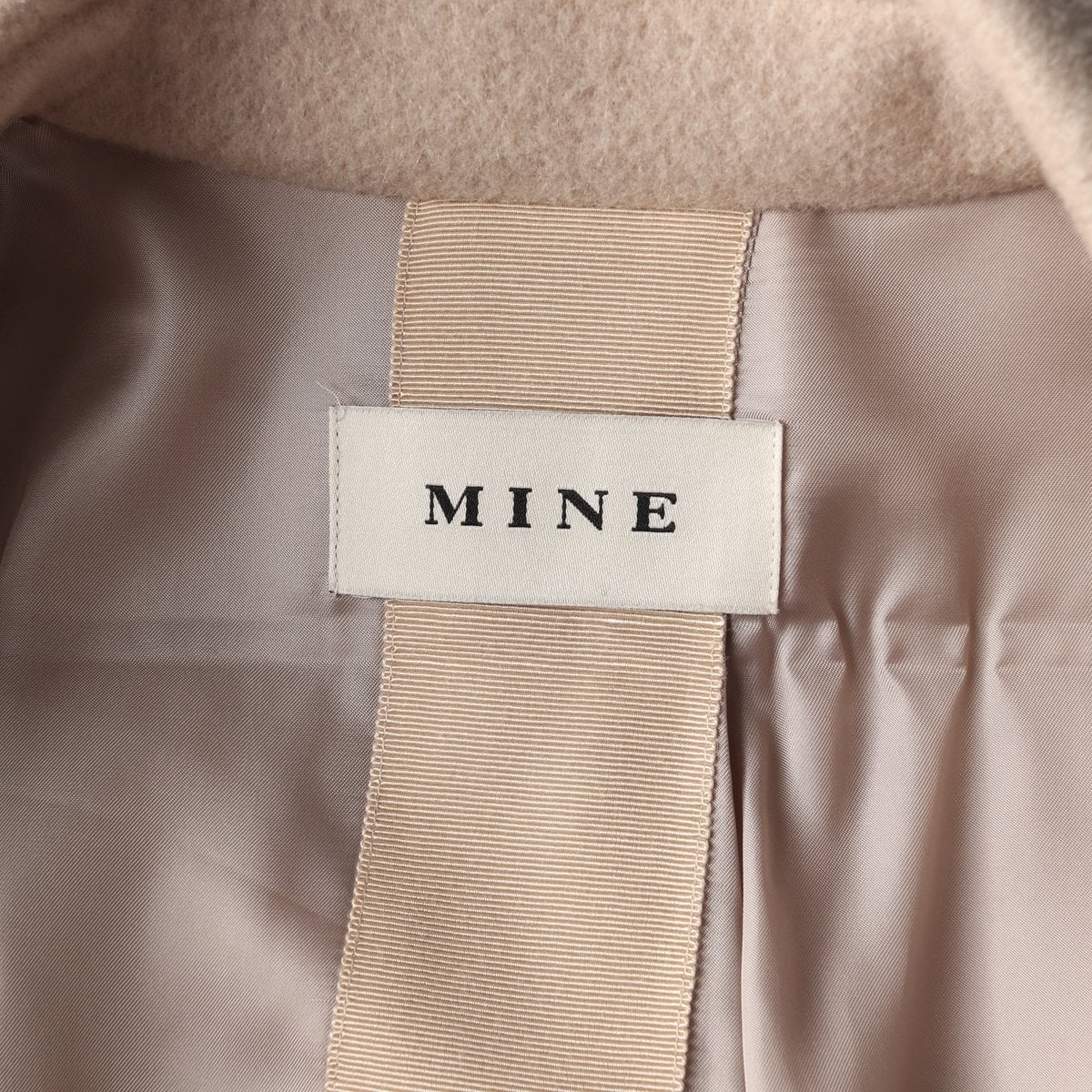 MINE 마인 울캐시미어100% 베이지 포켓 디테일 핸드메이드 롱 코트  이미지 6
