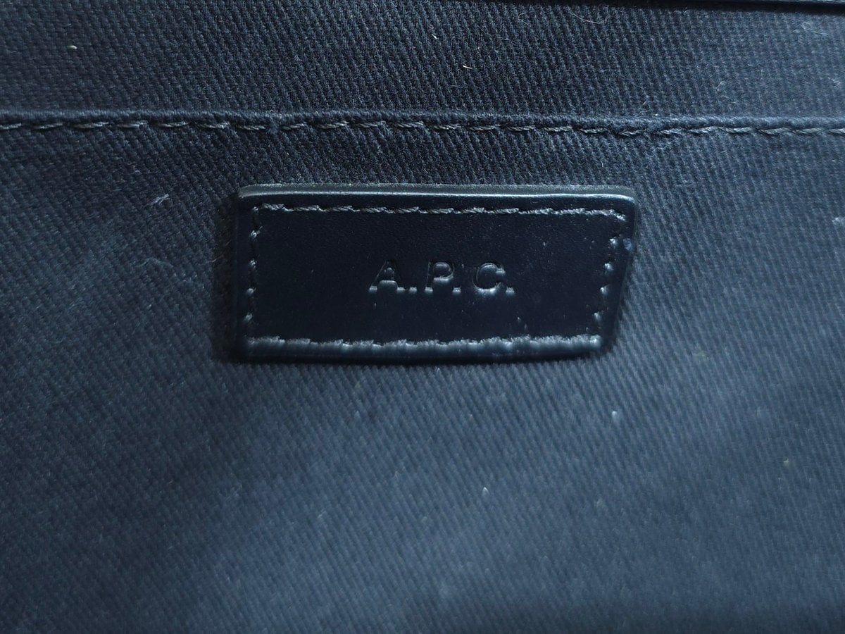 (새상품)APC 아페쎄 제네바 크로스백 블랙 이미지 9