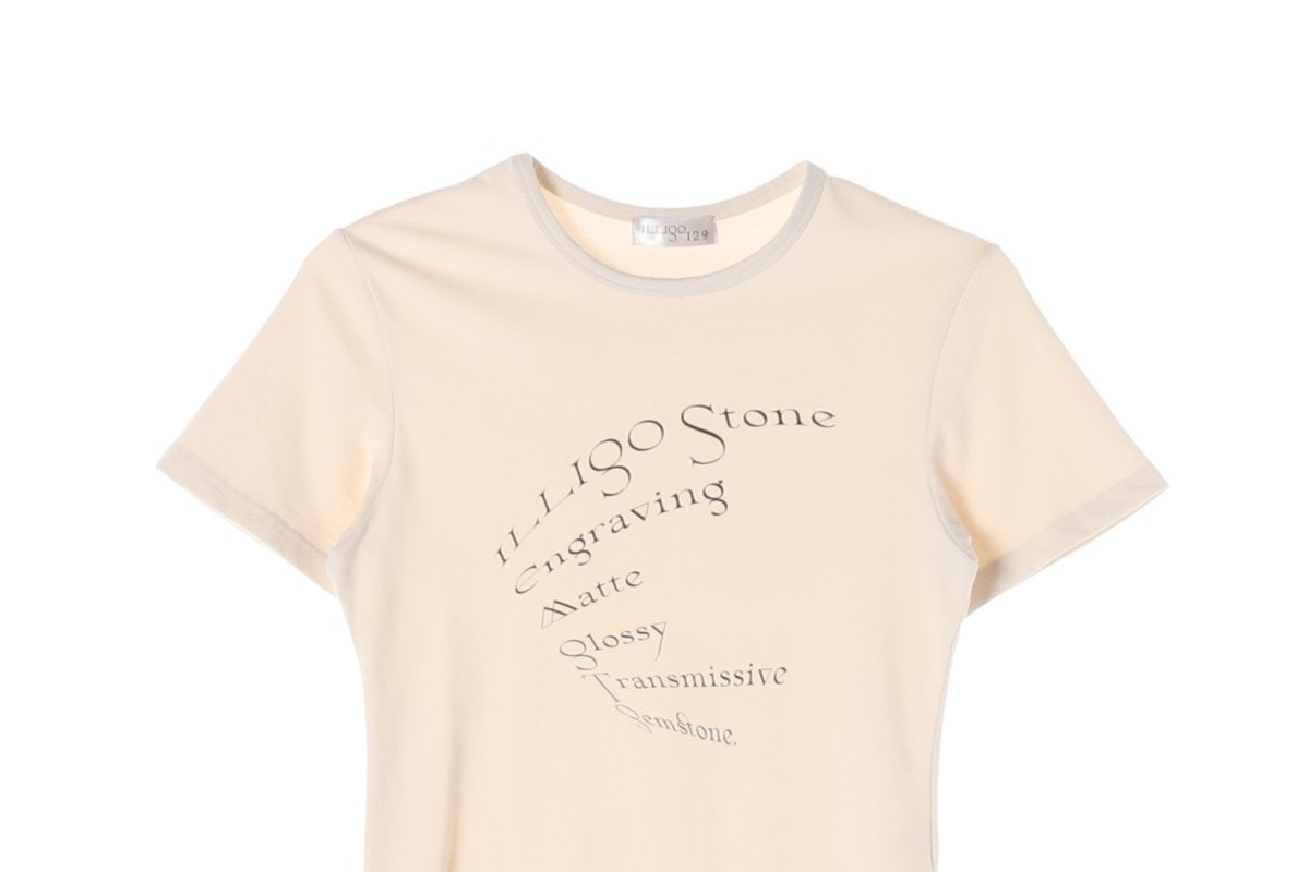 일리고 웨이브 레터링 크롭 반팔 티셔츠 베이지  이미지 3