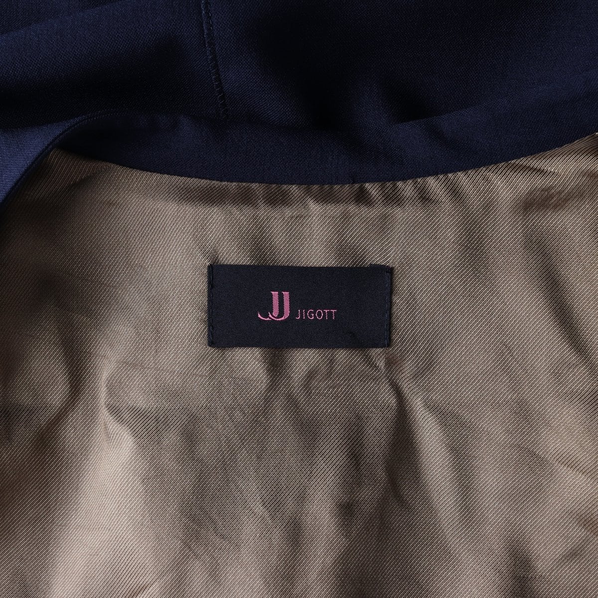 JJ 지고트 노카라 슬림 스트랩 벨트 블레이저 재킷 네이비  상세 이미지 5