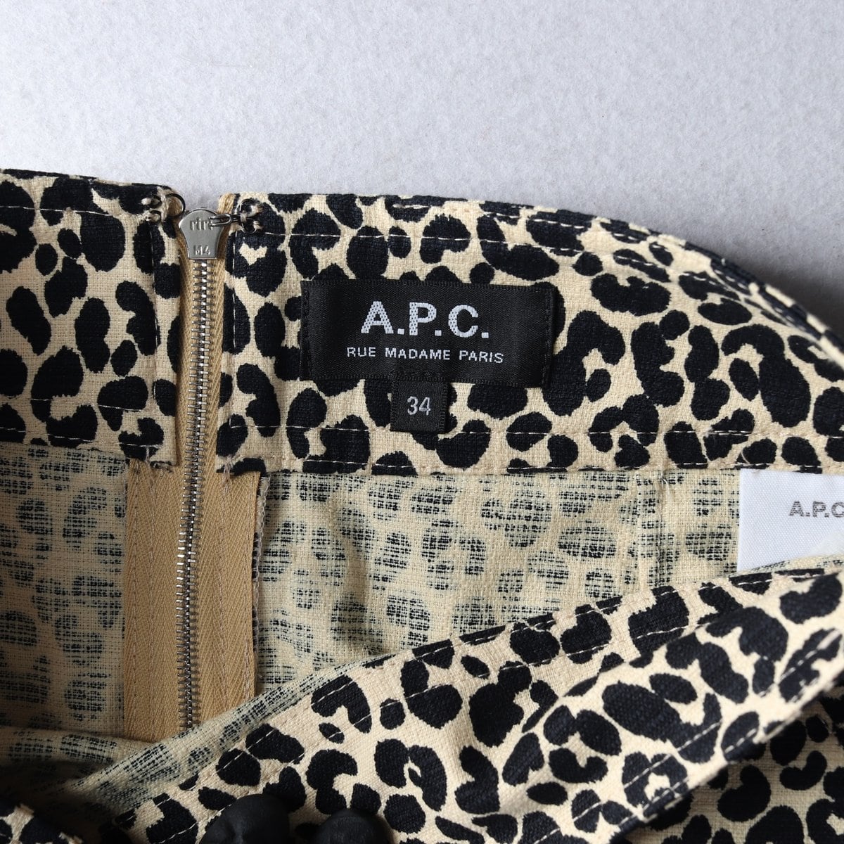 APC 아페쎄 레오파드 프린팅 미니 스커트 치마  상세 이미지 5