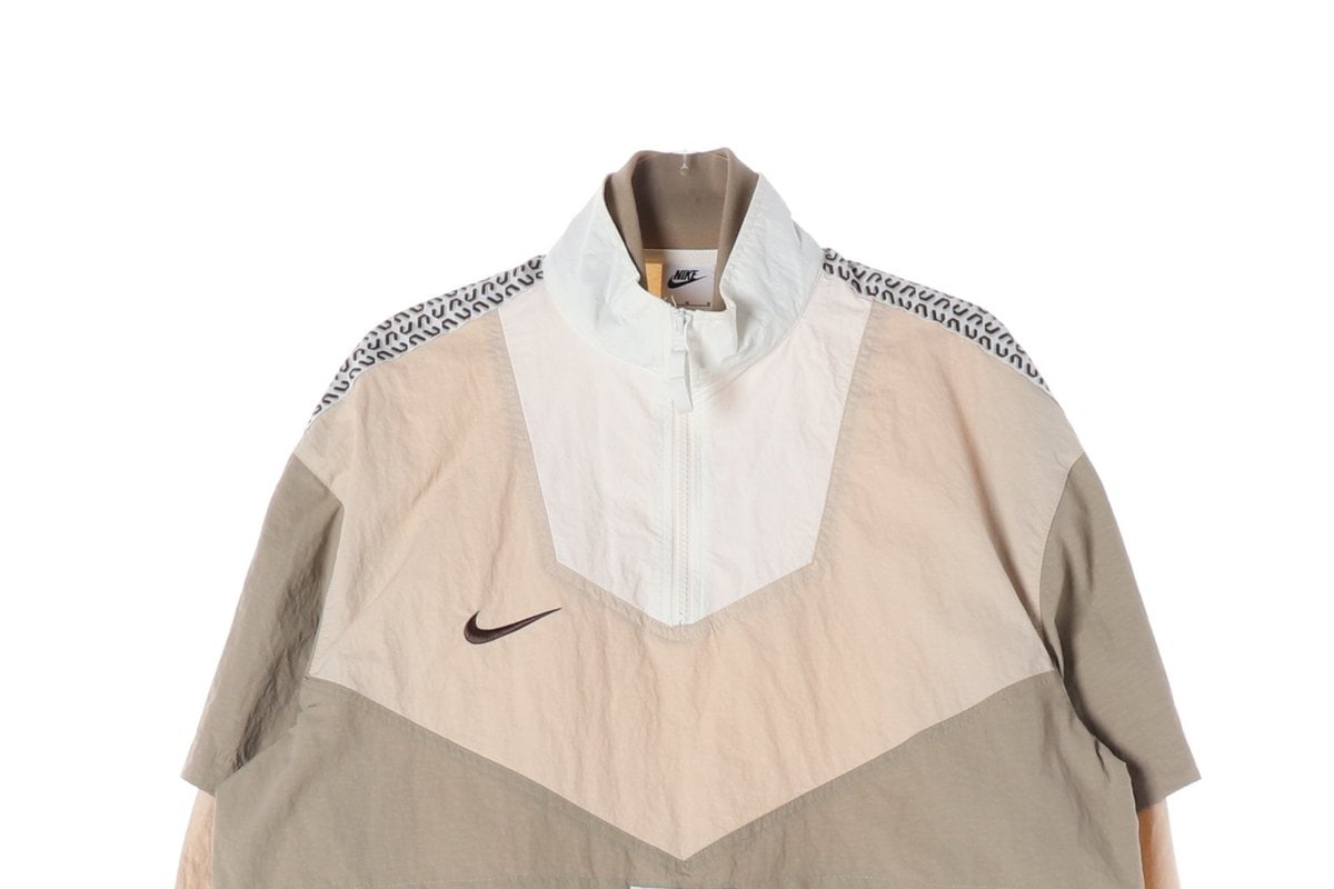 나이키 우먼 23FW NSW 크롭 트랙 자켓 바람막이  베이지 M 이미지 3