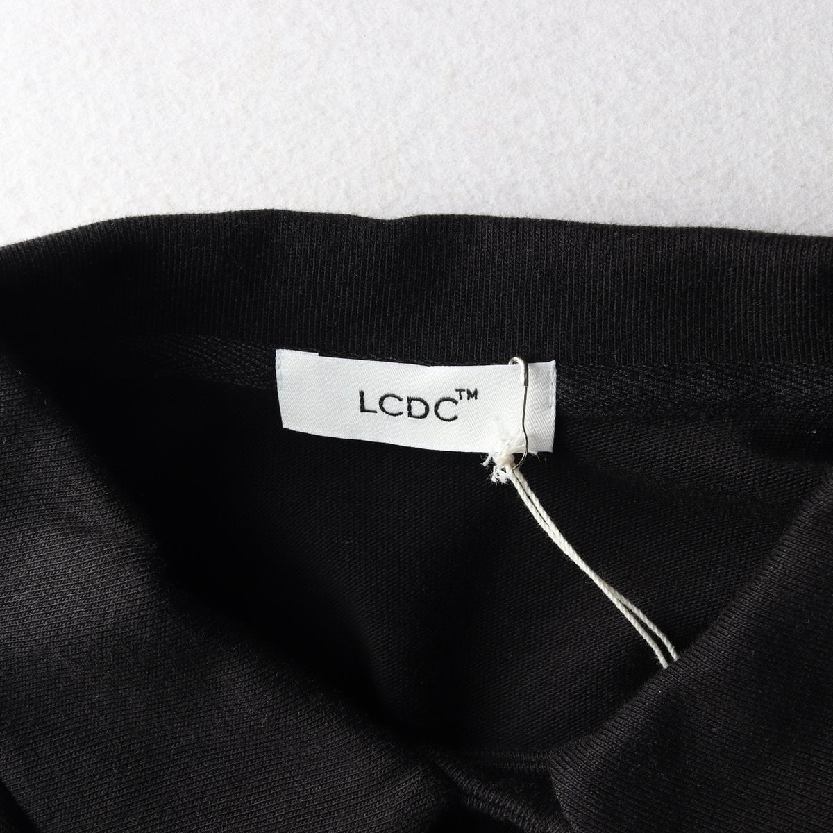 (새상품) LCDC 엘씨디씨 티엠 24FW 비대칭 긴팔 카라티 티셔츠 이미지 5