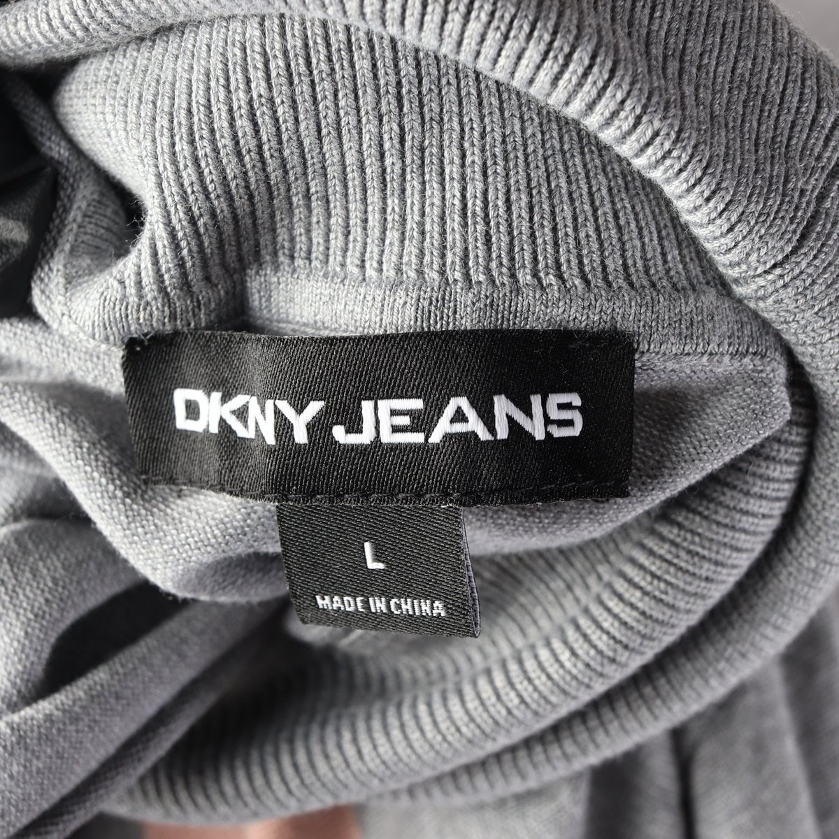 DKNY 디케이엔와이 배색 스트라이프 터틀넥 니트 스웨터 L 이미지 3
