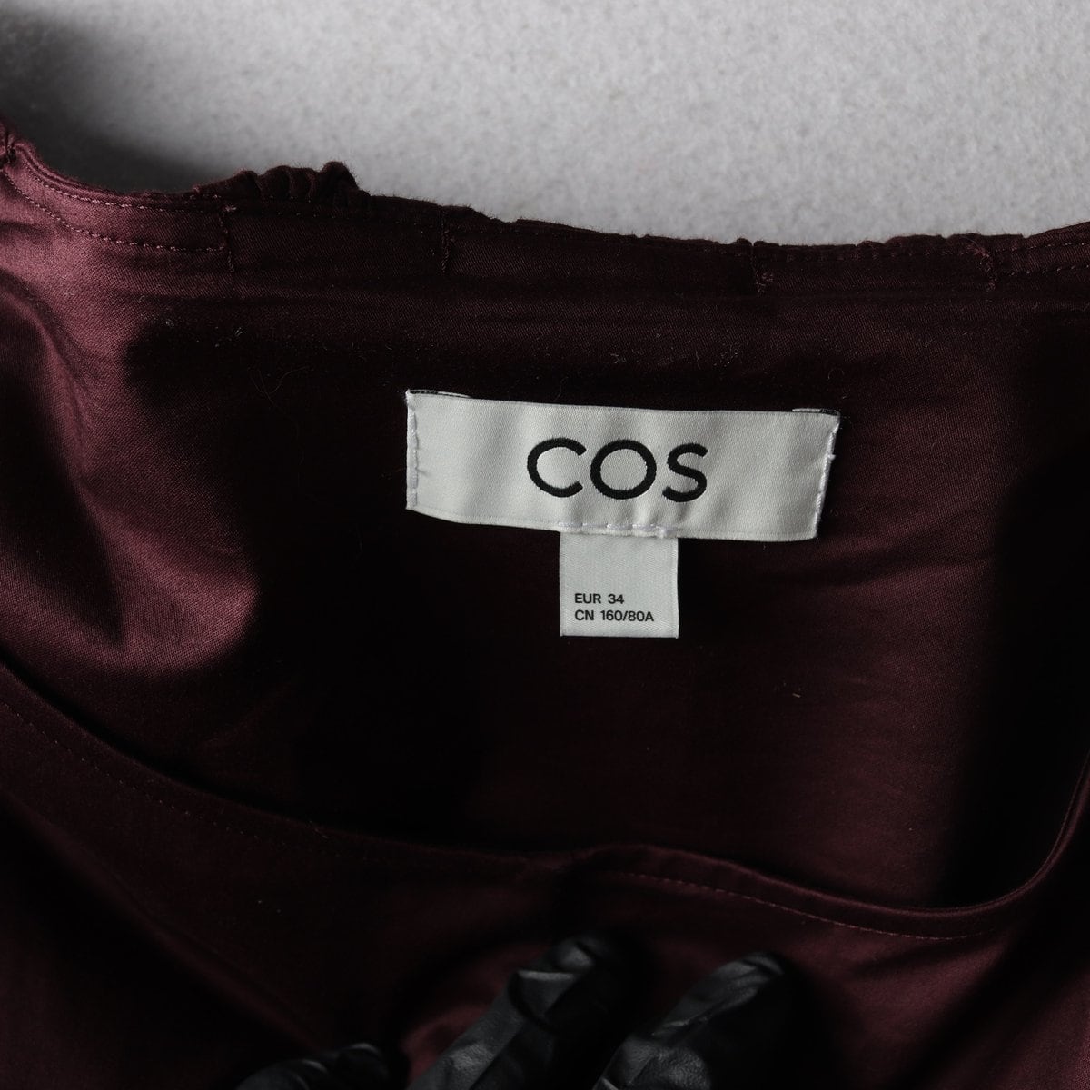 코스 퍼프 슬리브 벨트 플레어 반팔 드레스 원피스 버건디 상세 이미지 3