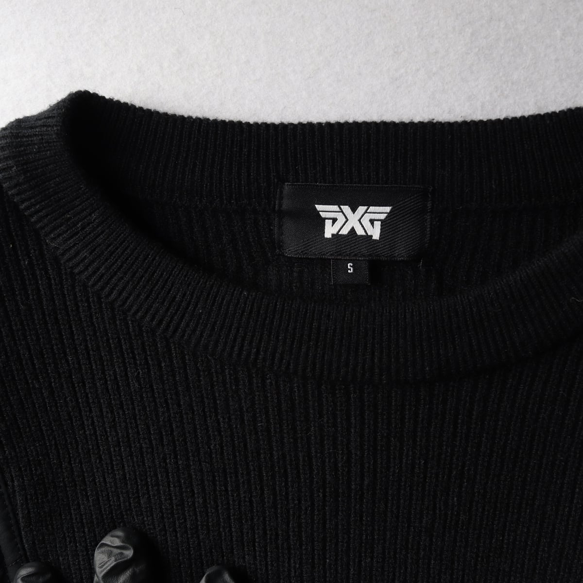 피엑스지 PXG 21FW 골프 울 블렌드 유틸리티 포켓 니트 스웨터 블랙 상세 이미지 3