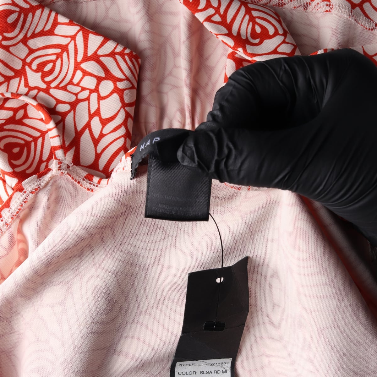 (새상품) 마크 제이콥스 그래픽 패턴 슬리브리스 상세 이미지 4