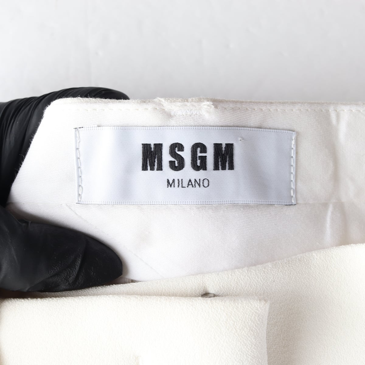 엠에스지엠 MSGM 클래식 스트레이트 슬랙스 화이트 상세 이미지 3