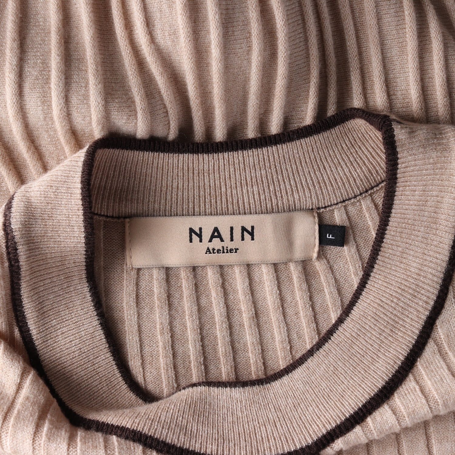 나인 22SS 플리츠 니트 롱 원피스 베이지 이미지 3