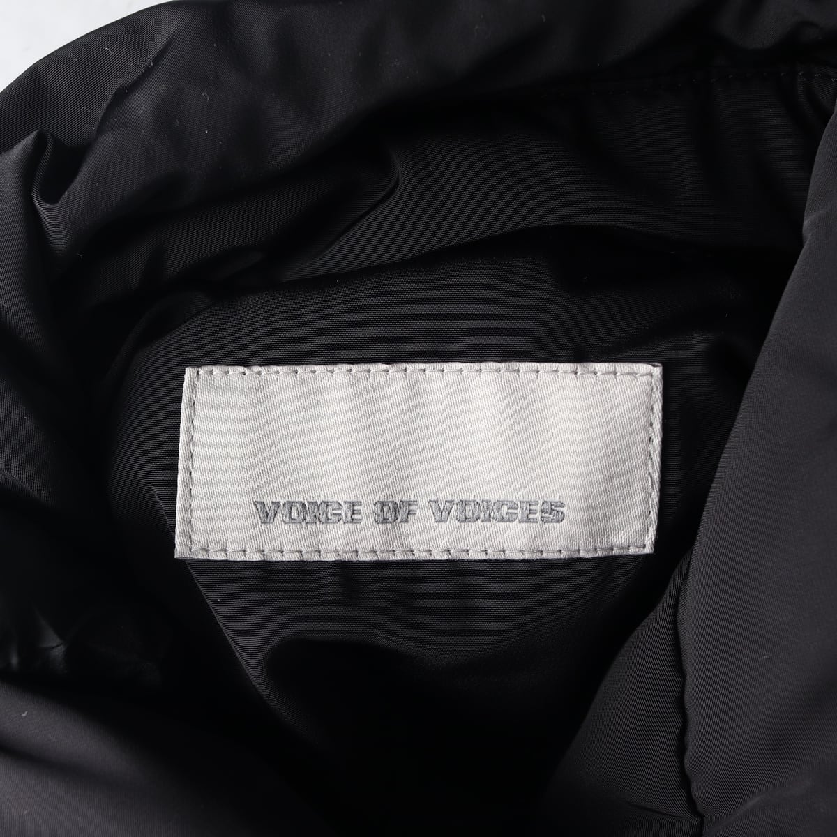 보브 VOV 21FW 벨티드 퀼팅 패딩 카라 점퍼 재킷 블랙  상세 이미지 3