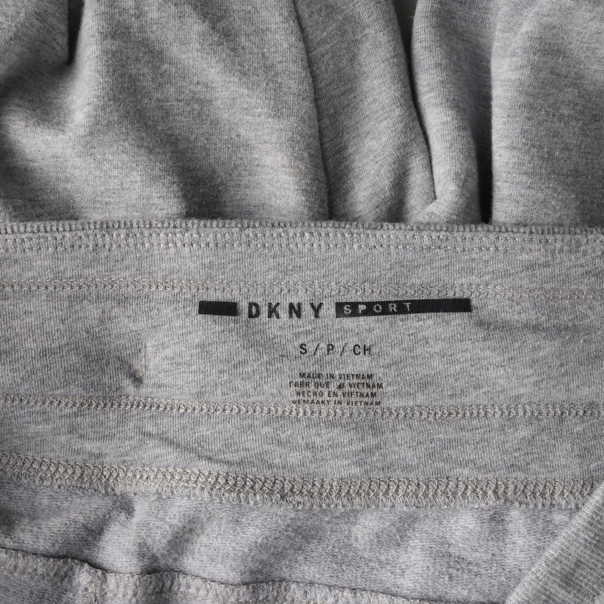 디케이엔와이 DKNY 로고 스트링 트레이닝 조거팬츠 그레이 상세 이미지 3