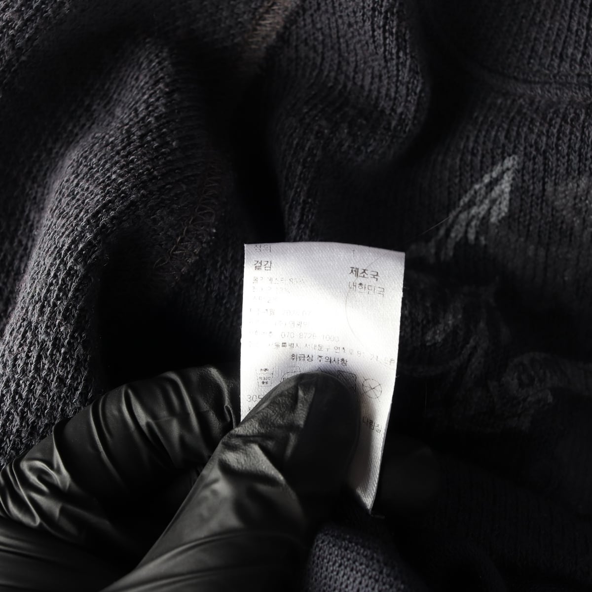 아캄 24FW 이글 그래픽 프린트 맨투맨 상세 이미지 4