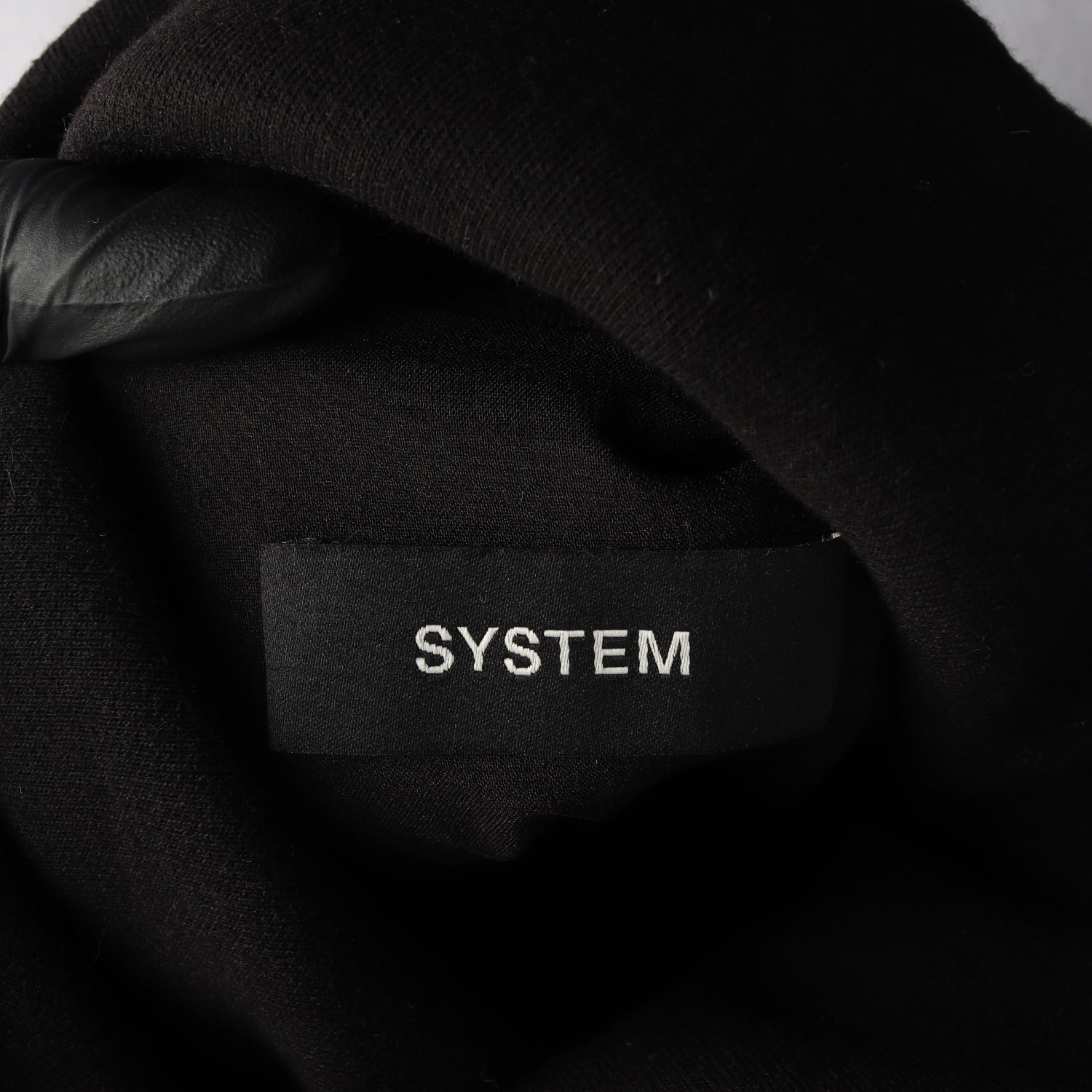 시스템 22FW 자수 로고 플리스 집업 블랙 이미지 3