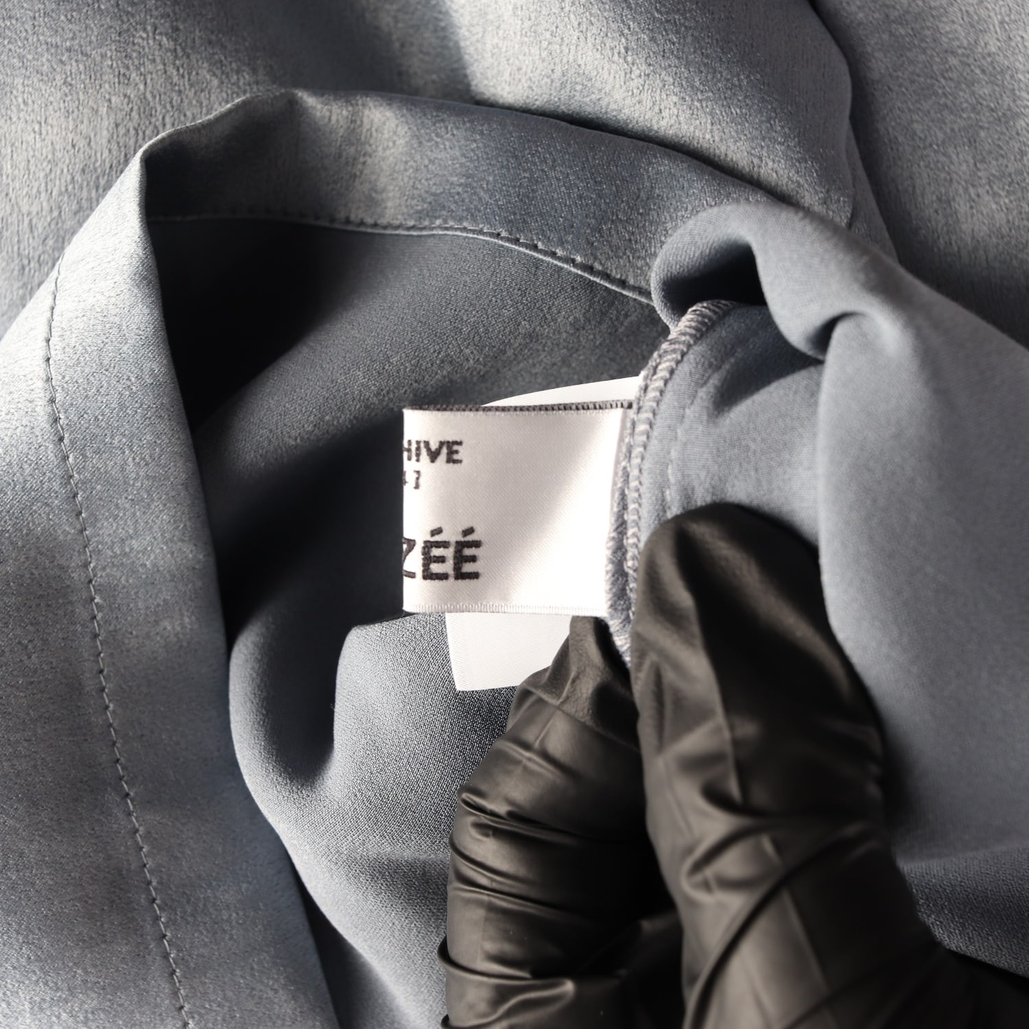 밀로 아카이브 우먼 23FW 리본 타이 블라우스 스모크블루  이미지 4
