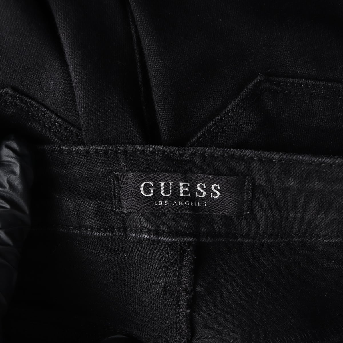 게스 22FW 플레어핏 부츠컷 블랙진 데님 팬츠 상세 이미지 3