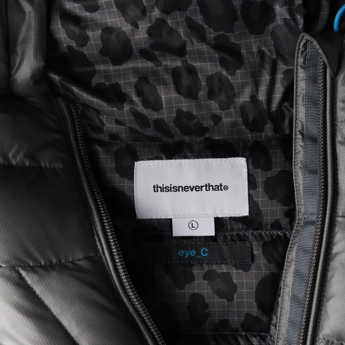 디스이즈네버댓 x eye c 22FW 구스다운 풀오버 패딩 상세 이미지 3