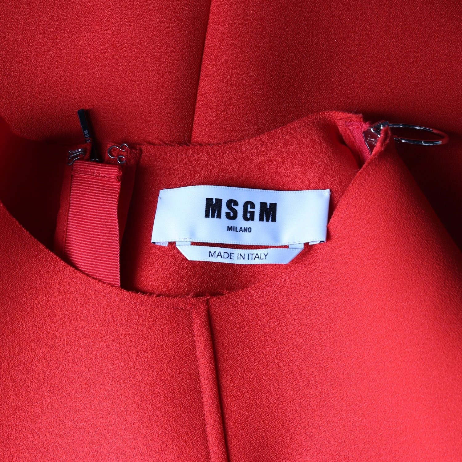 엠에스지엠 MSGM 퍼프 반팔 지퍼 디테일 원피스 레드  이미지 3