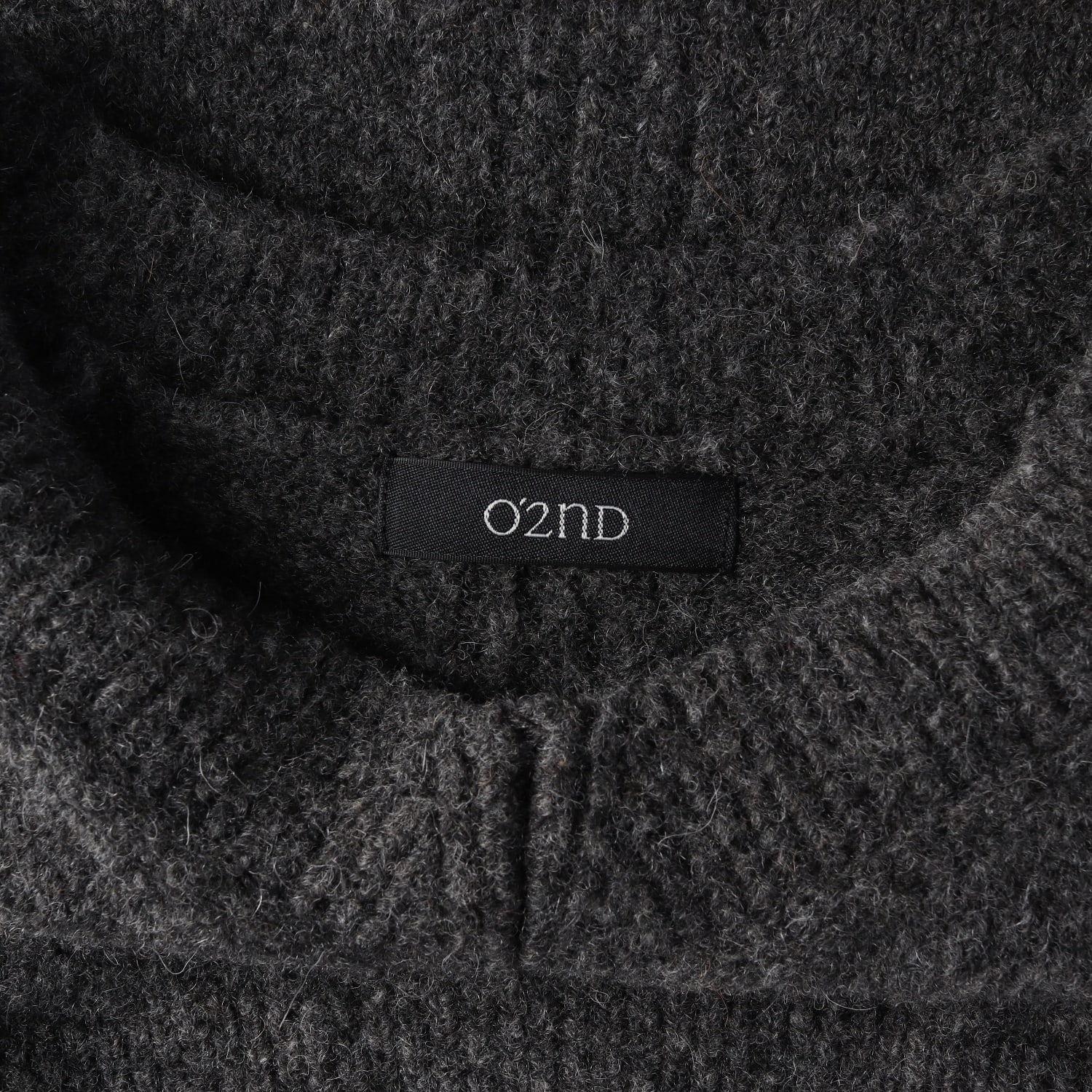 오즈세컨 22FW 울 블렌드 니트 스웨터 다크그레이 이미지 3