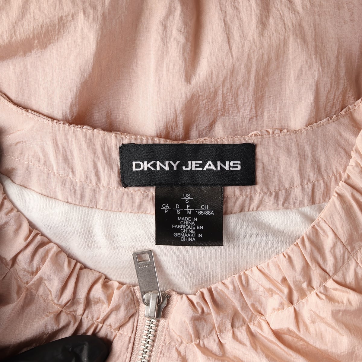 디케이엔와이 DKNY 라이트 집업 재킷 바람막이 핑크  상세 이미지 3