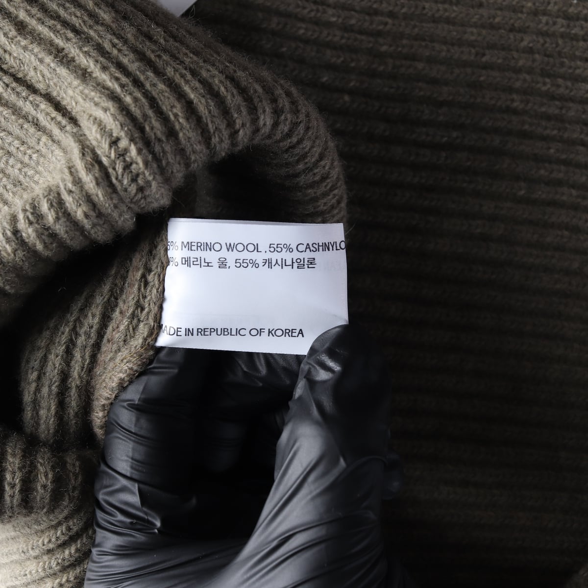 (새상품) 마조네 메리노 슬릿 울 캐시 니트 케이프 망또 숄 올리브  상세 이미지 4