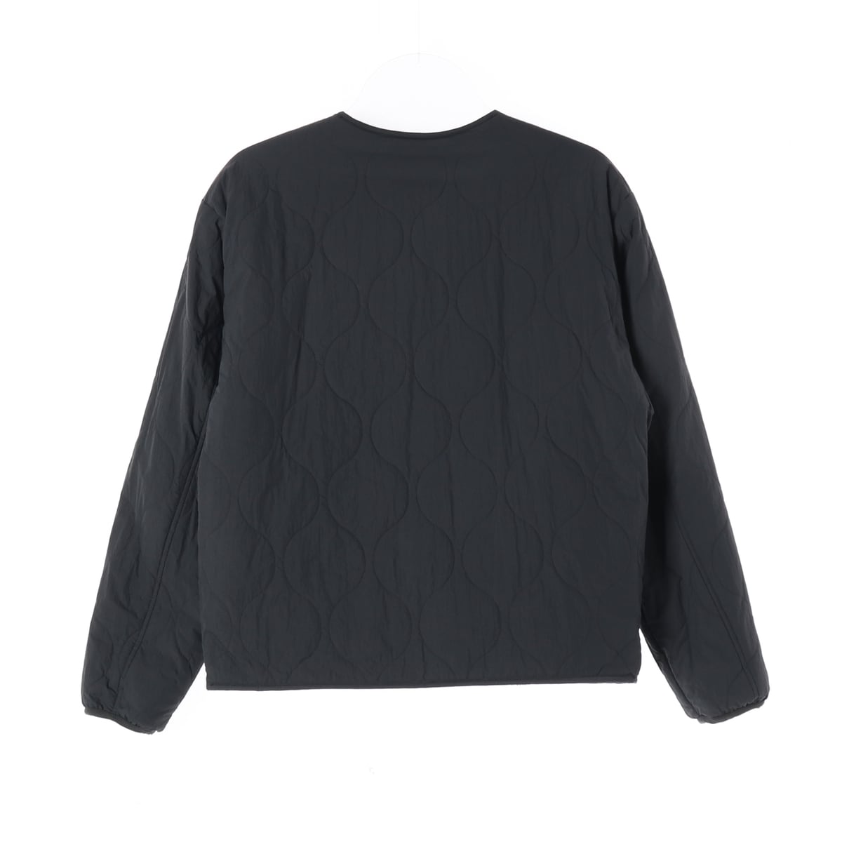 커버낫 22FW 리버서블 플리스 퀼팅 패딩 재킷 차콜 블랙 상세 이미지 4