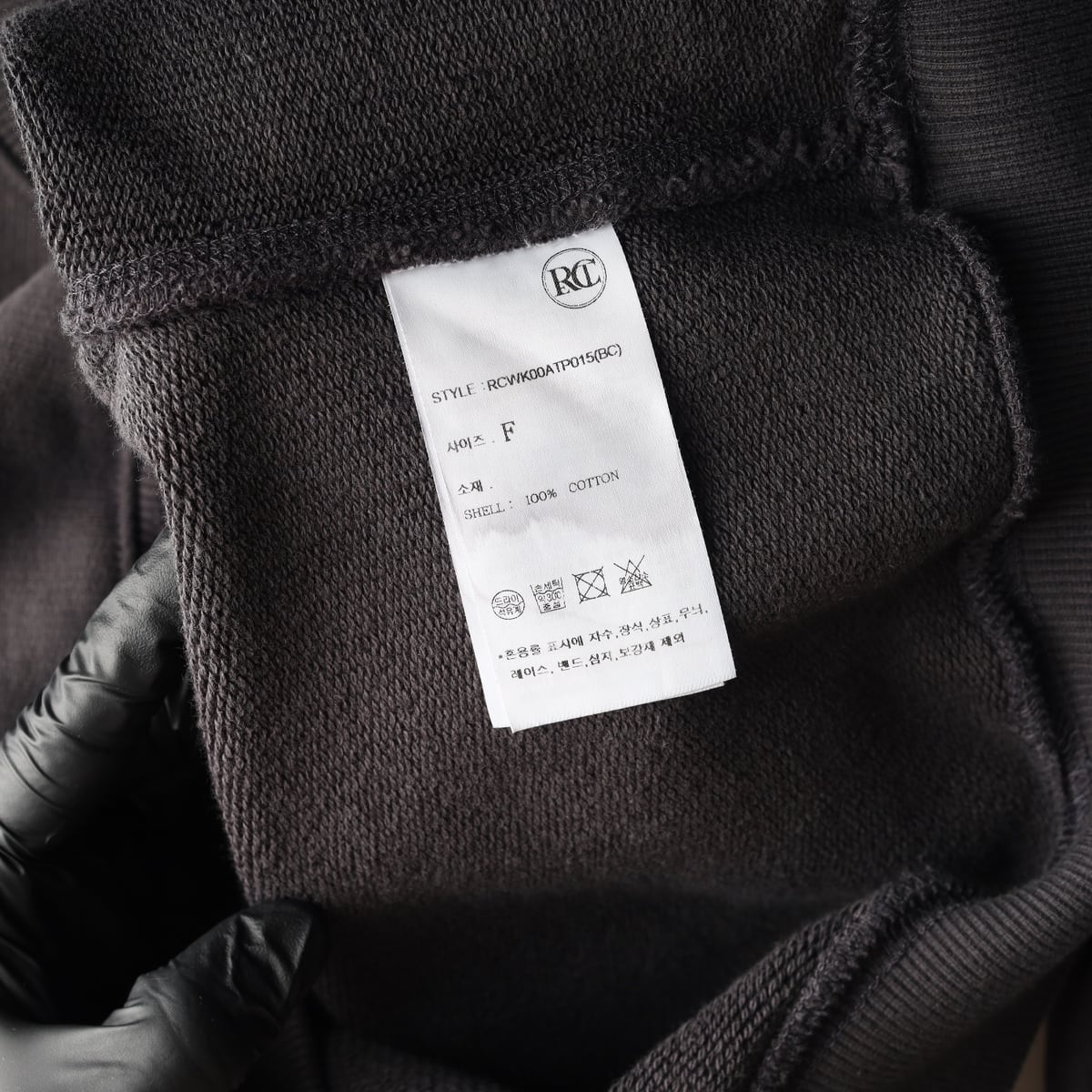 렉토 22FW LLEGE 로고 크롭 맨투맨 스웨트셔츠  상세 이미지 4
