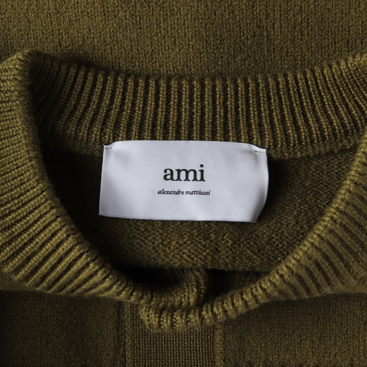 아미 25FW adc 인타르시아 하트 로고 크루넥 가디건 올리브 상세 이미지 3