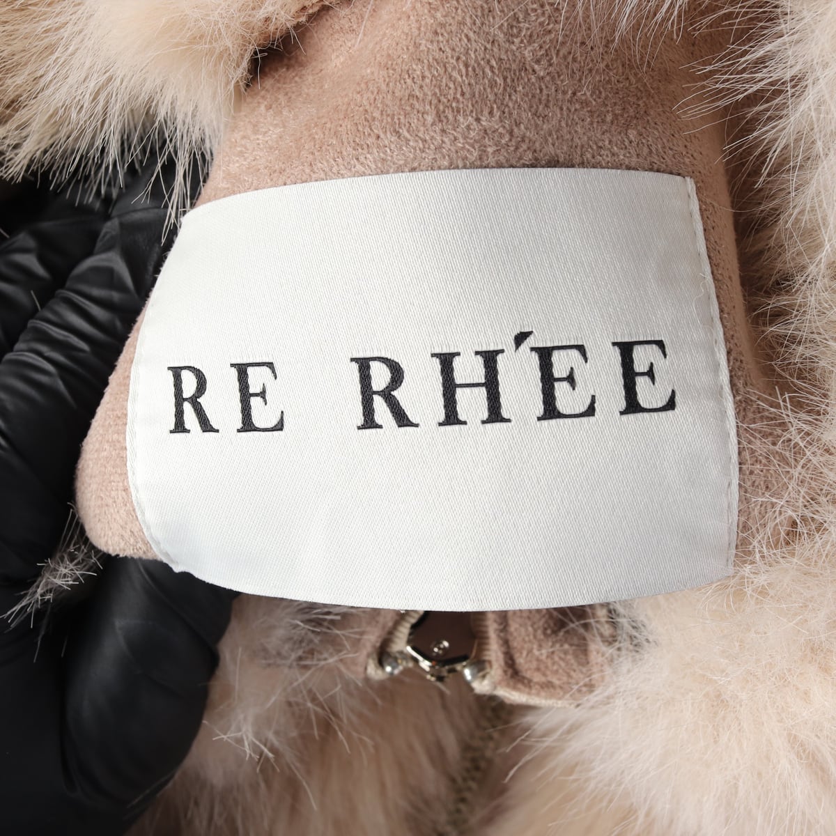 리이 RE RHEE 23FW 소프트 포우 퍼 코트 상세 이미지 4