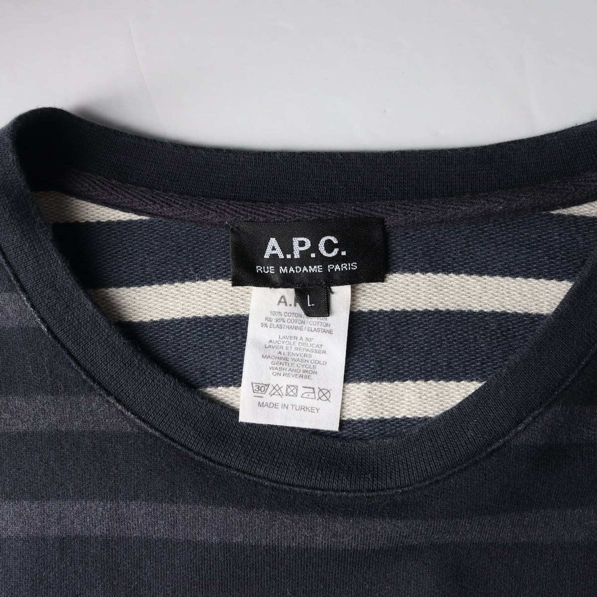 아페쎄 APC 스트라이프 크루넥 맨투맨 스웨트셔츠 상세 이미지 3