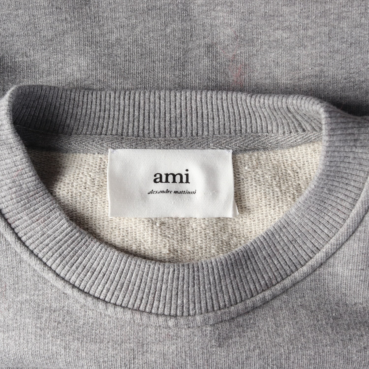 아미 ami 하트 로고 자수 맨투맨 스웨트셔츠 그레이  이미지 3