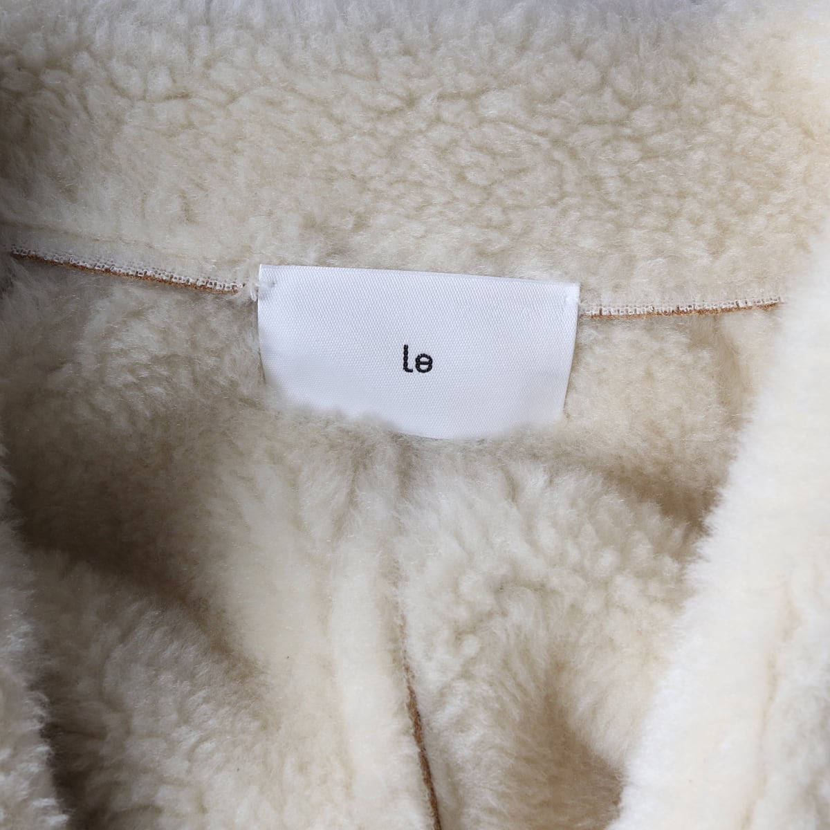 르 Le 23FW 시어링 카라 무스탕 버튼 재킷 코트 상세 이미지 3