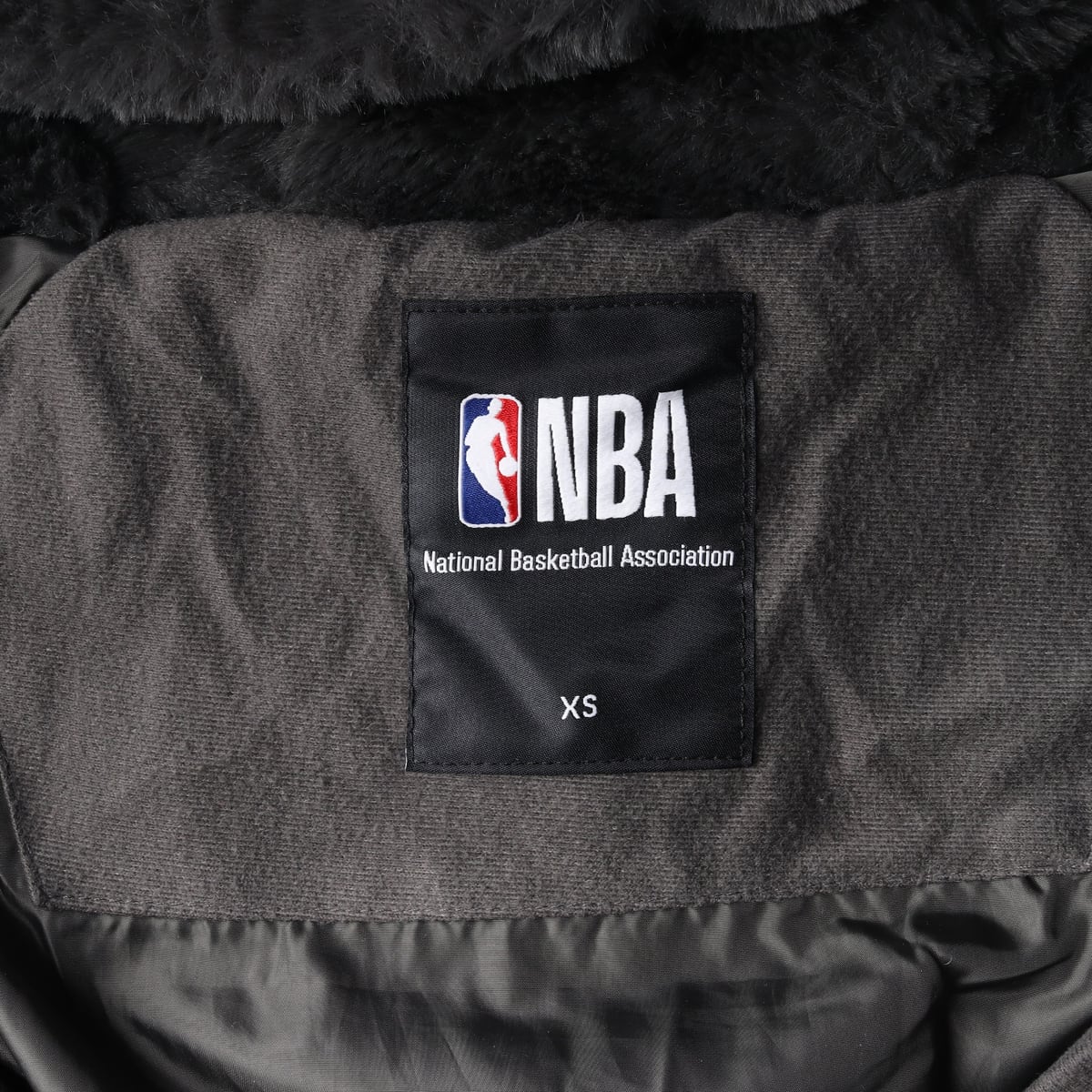 엔비에이 NBA LAKERS 레터링 퍼 후드집업 보아 퍼 재킷 상세 이미지 4