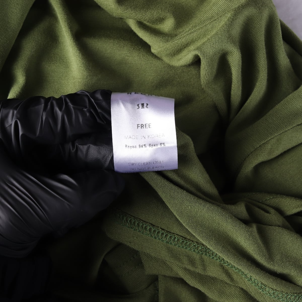 리올그 REORG 25FW R 베이직 폴라 올리브 긴팔 티셔츠 상세 이미지 4