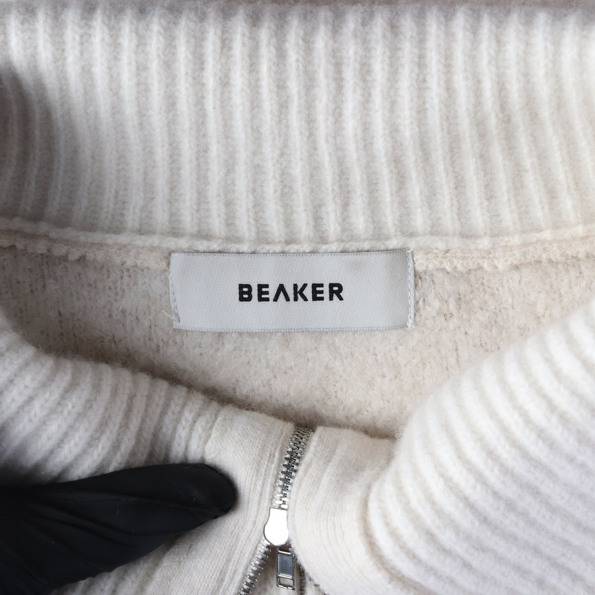 비이커 22FW 하이넥 캐시미어 알파카 울 카라 니트 상세 이미지 3